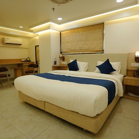 Hotel 6 Seasons, Koregoan Park, Pune Luaran gambar